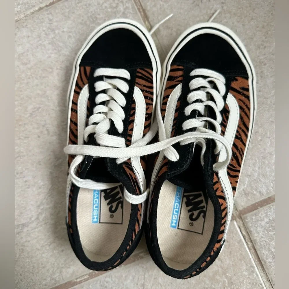 Vans Style 36 Decon Sf Animal‎ Stripes Black Marshmallow size 3.5 men 5 women - Picture 5 of 6
